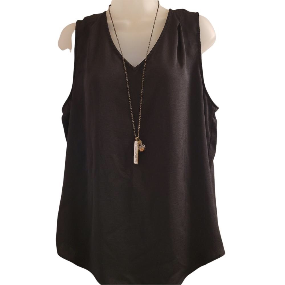 Elegant Black Sleeveless Top
